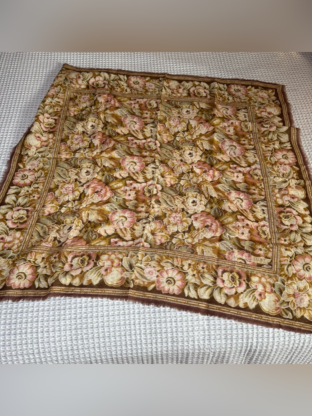 Club 7 ECHO Vintage Square Scarf 100% Wool 32” X 33.5” Brown Pink Floral Print